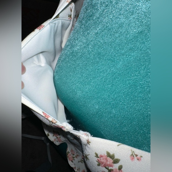 Floral long sleeve top 👚✨ - Picture 7 of 10